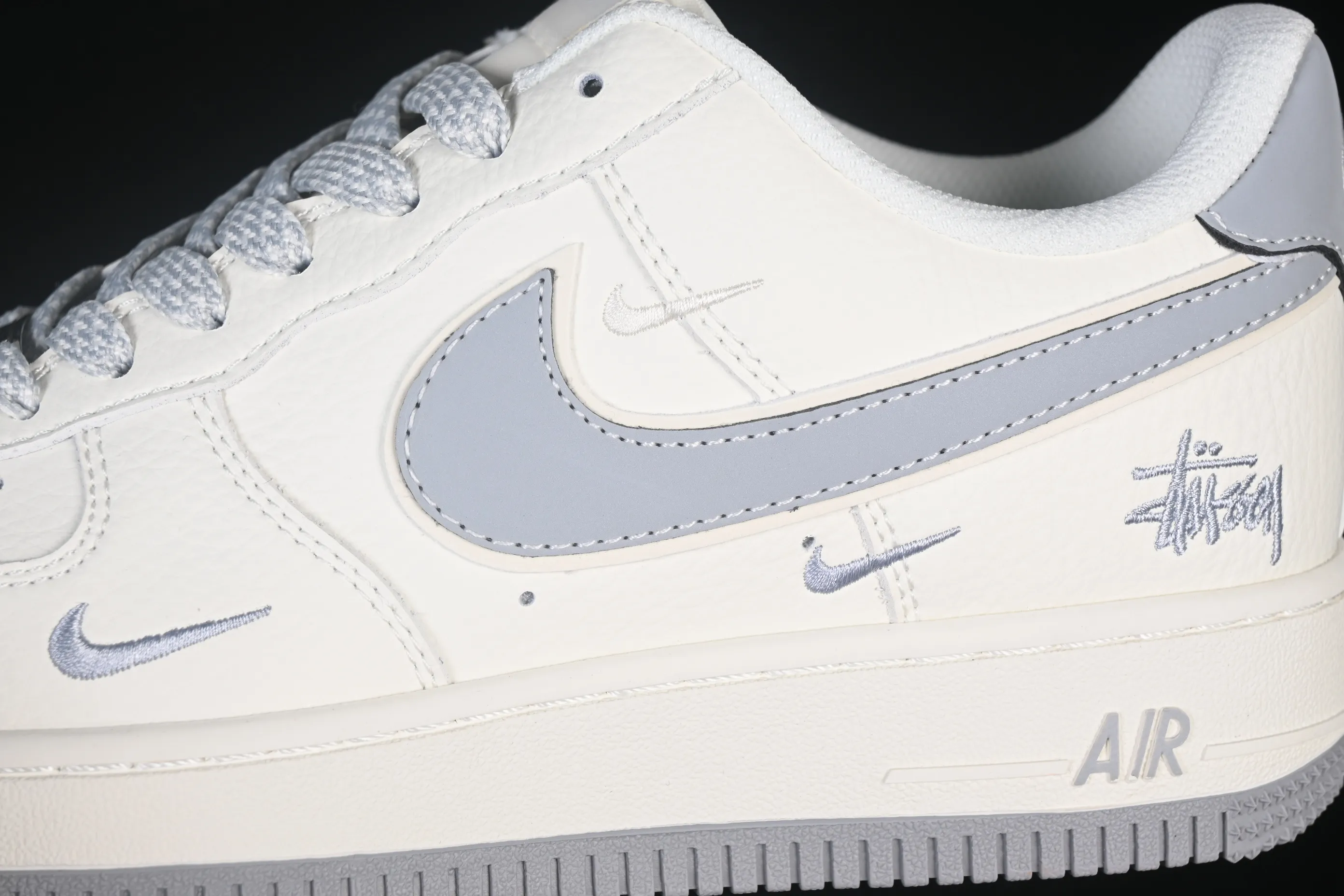 All categories Nk Air Force 1 Air Force series Nk Air Force 1 Low Air Force low top Nike Air Force 1'07 Low Stusi beige small three hook Air Force 1 low top casual sneakers CS5288-040